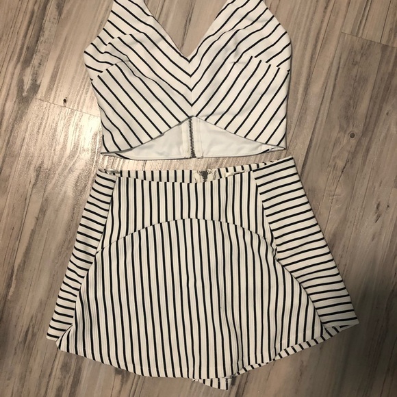 LF STORE ✨ Two piece set tank and skort - Picture 1 of 4